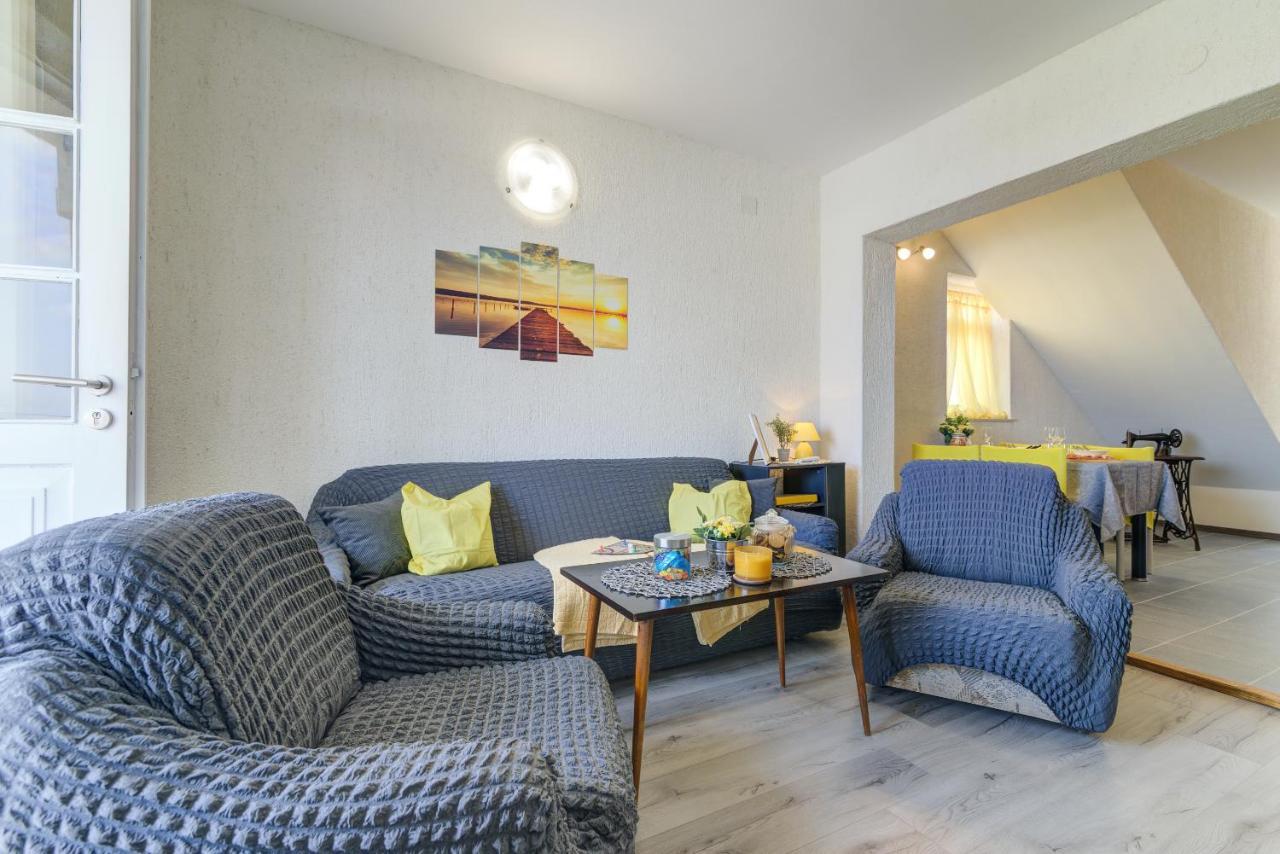 Apartman Sunce Сень Екстер'єр фото